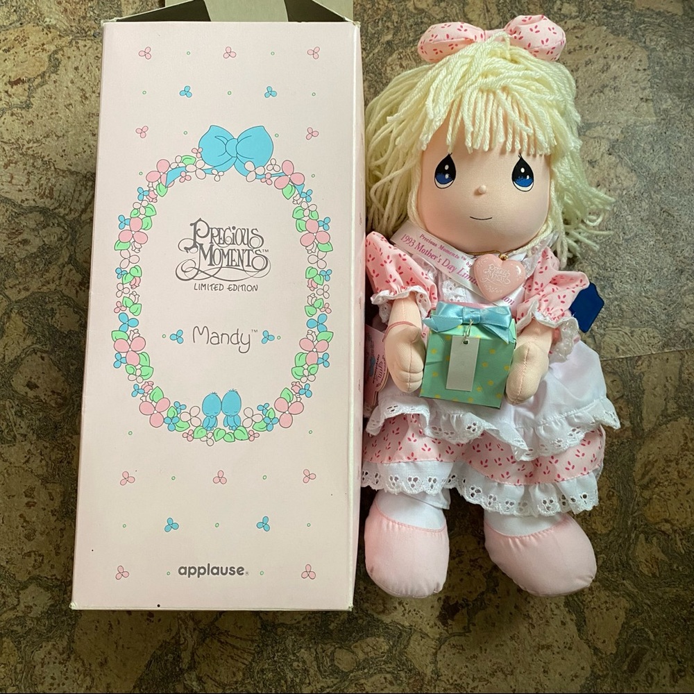 Vintage Precious Moments Mandy 1993 Mothers Day Doll